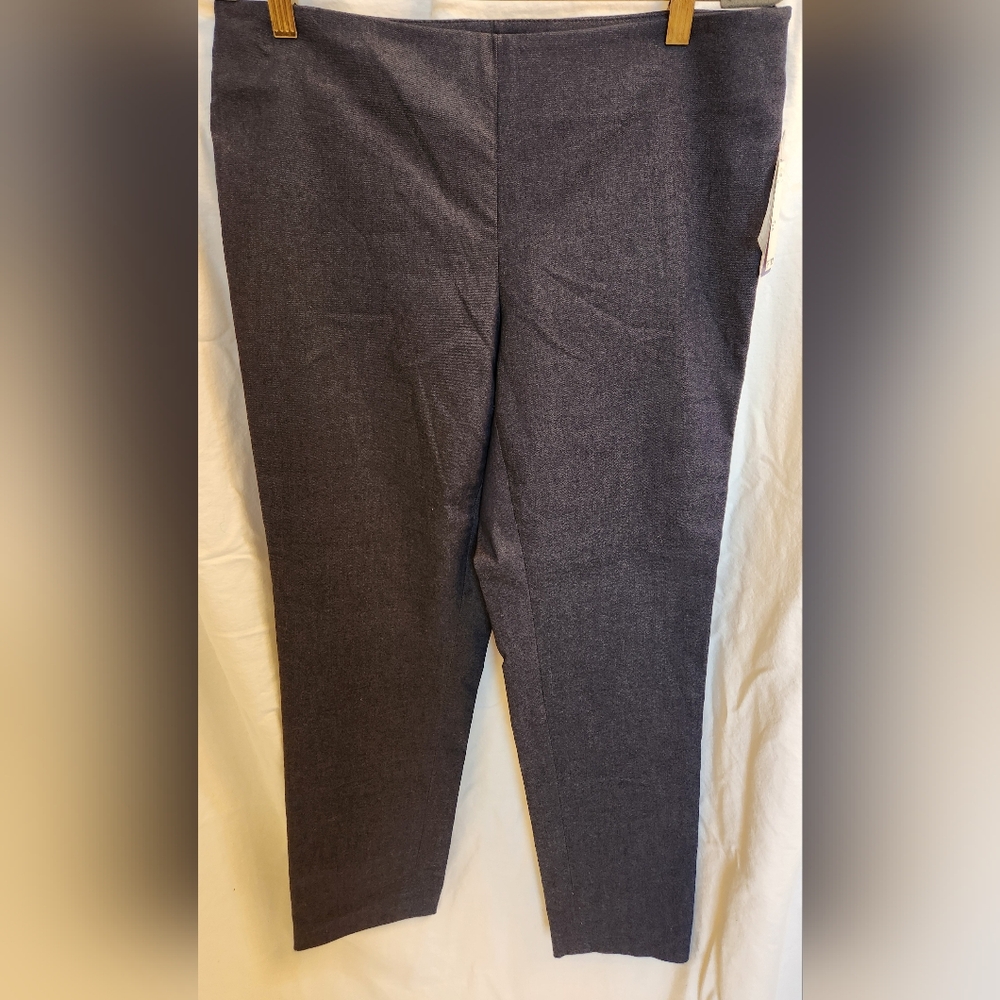 NWT Premise dark‎ blue ankle pant size 8